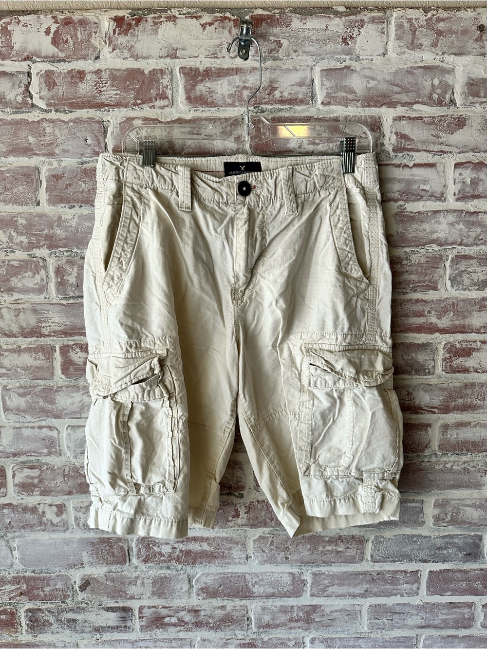 American Eagle Outfitters Men's Cargo Shorts - Cream